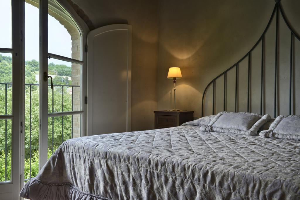 Borgo Casalvento Guest House Cantagrillo Екстериор снимка
